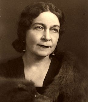 Любовь Столица