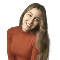 Арина Харитонова