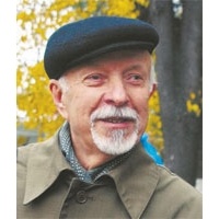 Михаил Шаповалов