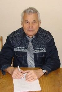 Леонид Емельянов