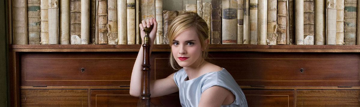 Emma reads