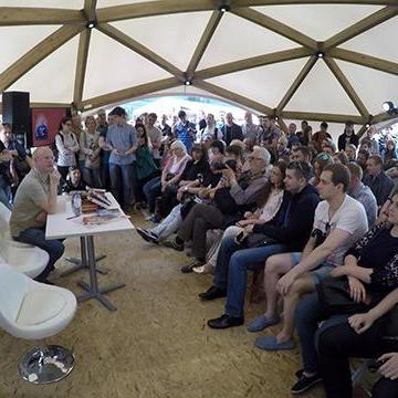 Дмитрий Goblin Пучков. Встреча с читателями на книжном фестивале "Красная площадь"